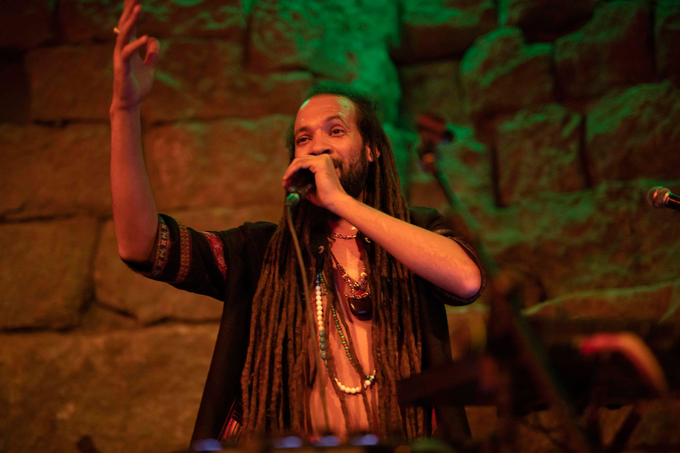 Bailando por dentro y por fuera al son de los Orishas