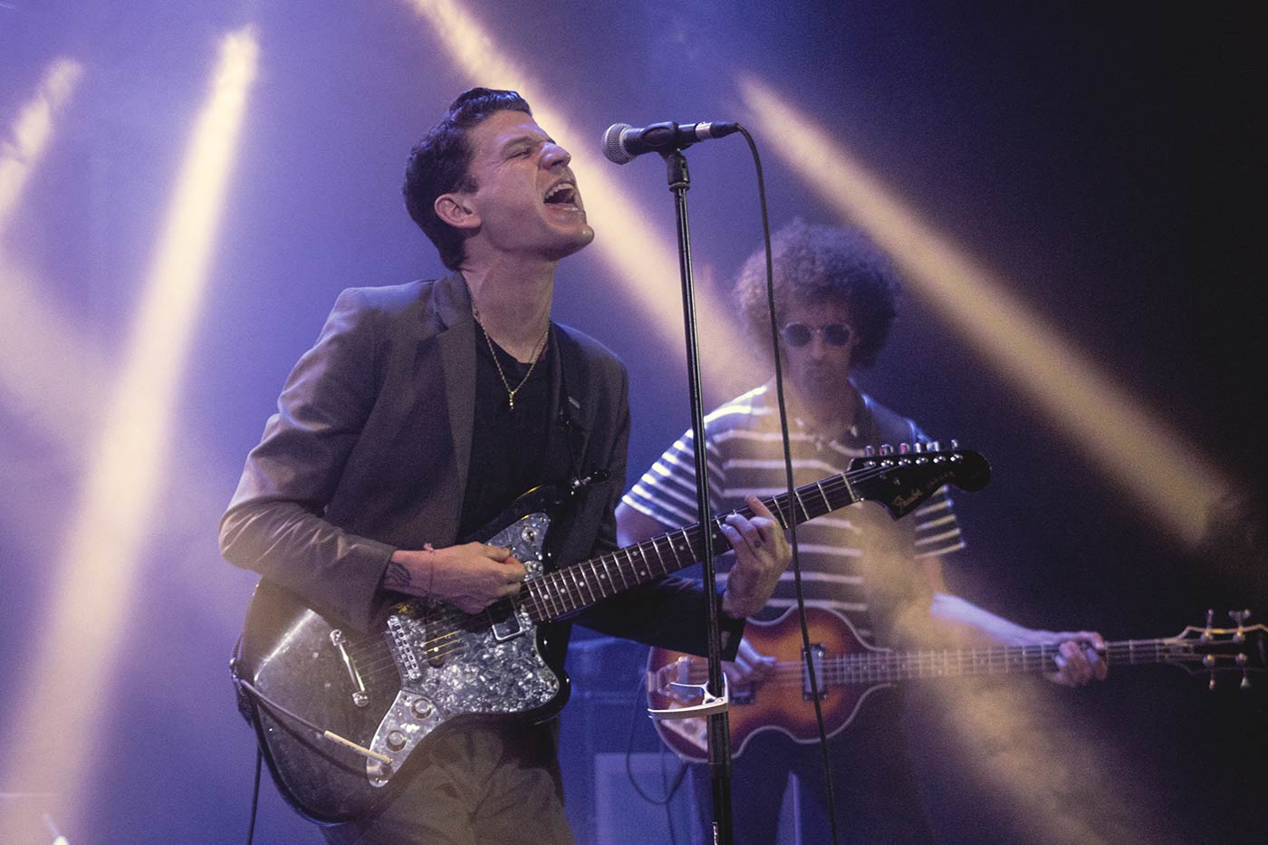 Contra viento y marea