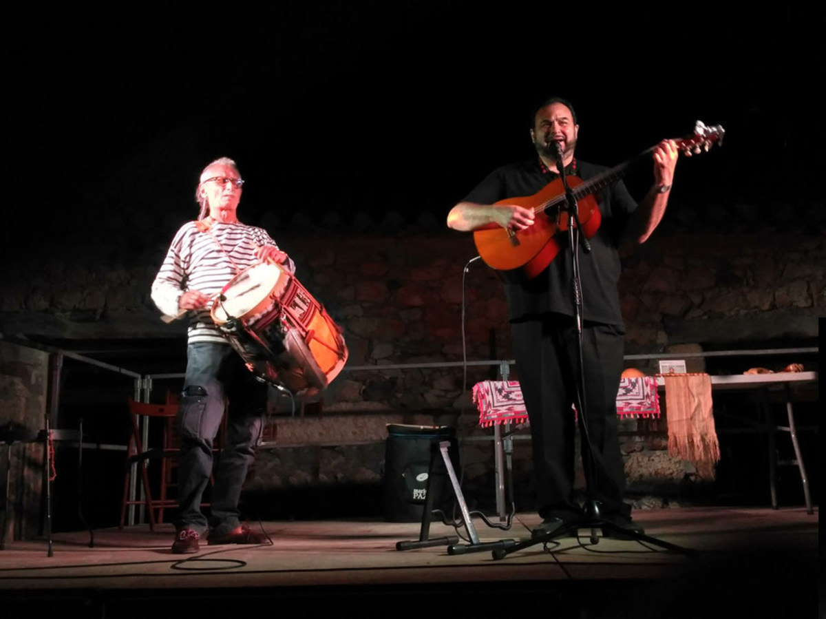 Con acentos argentinos