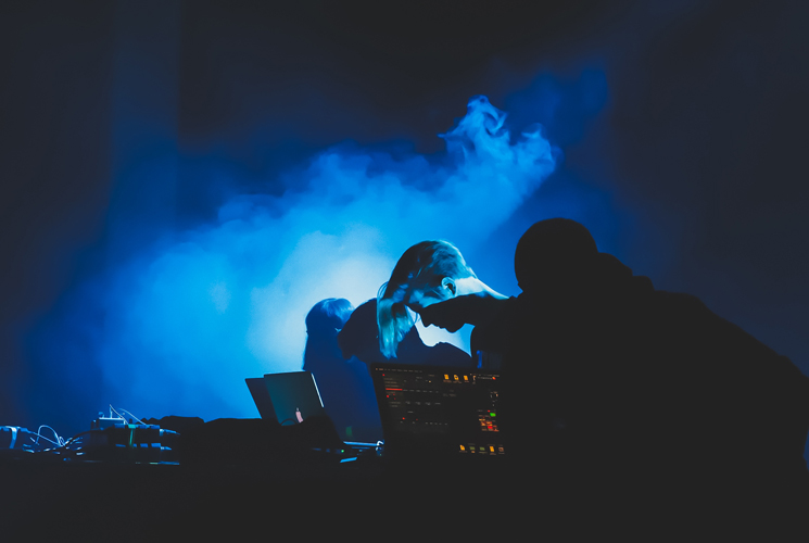 Totalitarismos sensoriales