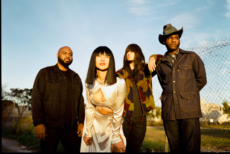 Khruangbin y Leon Bridges anuncian un EP colaborativo