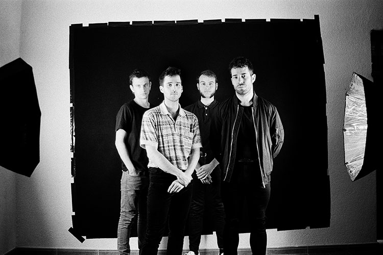 "La idea es que a la gente le chirríe"