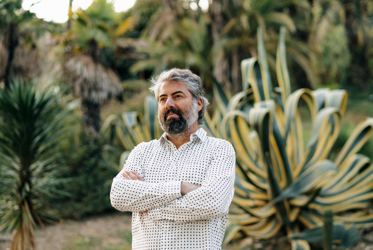 Muzikalia se estrena como editorial con un libro sobre Sr. Chinarro