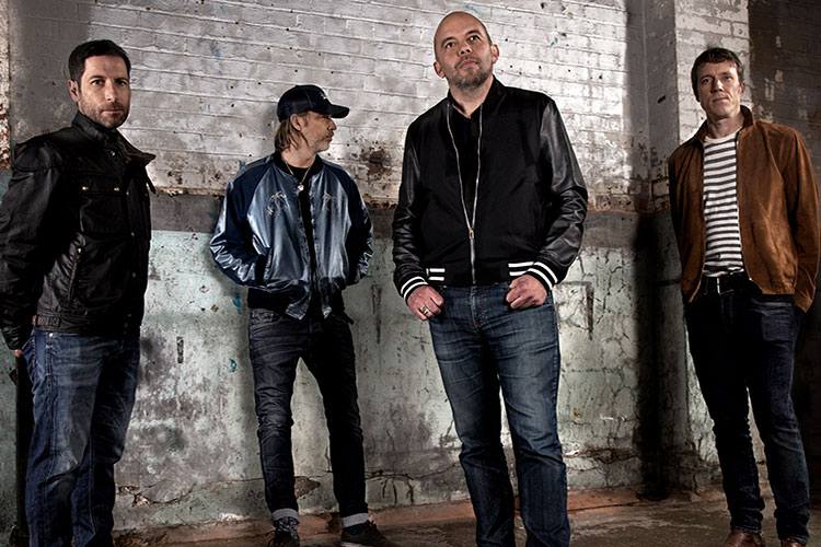 “Nada puede superar a un buen concierto, esa es la razón por la que los músicos aguantan todo lo demás”