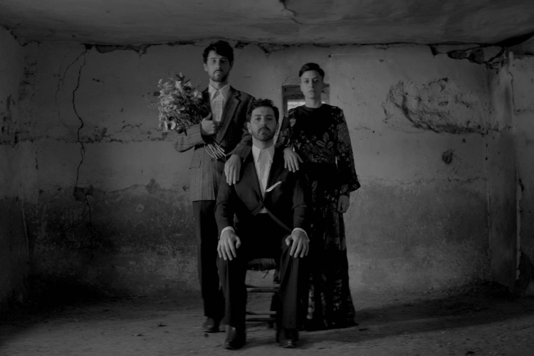 Vicente Navarro estrena el videoclip de "Toro" y anuncia gira