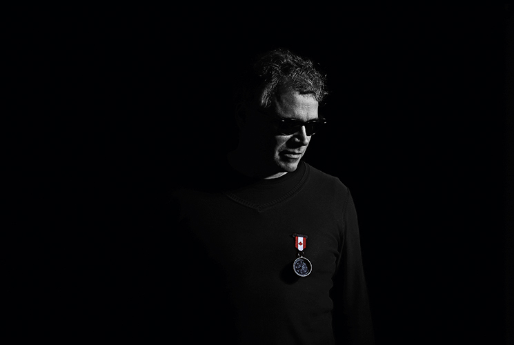 Escucha el nuevo álbum de Néstor Mir