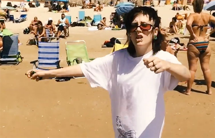 Bronquio suma y sigue con "Bochorno"