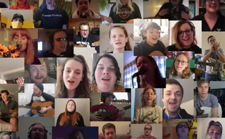 Más de 100 músicos en una versión de "Teenage Dirtbag" de Wheatus