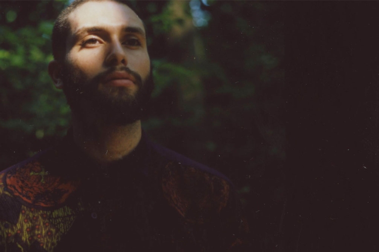 Nick Hakim y Mac DeMarco juntos en "Crumpy"