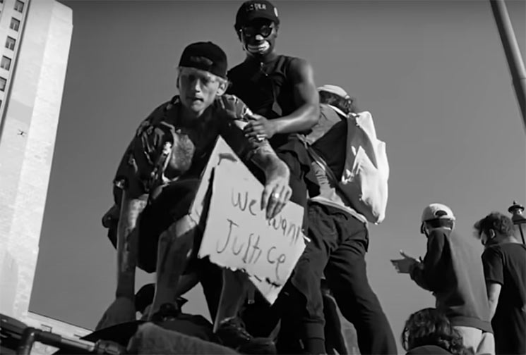 Machine Gun Kelly versiona a R.A.T.M. en favor de Black Lives Matter