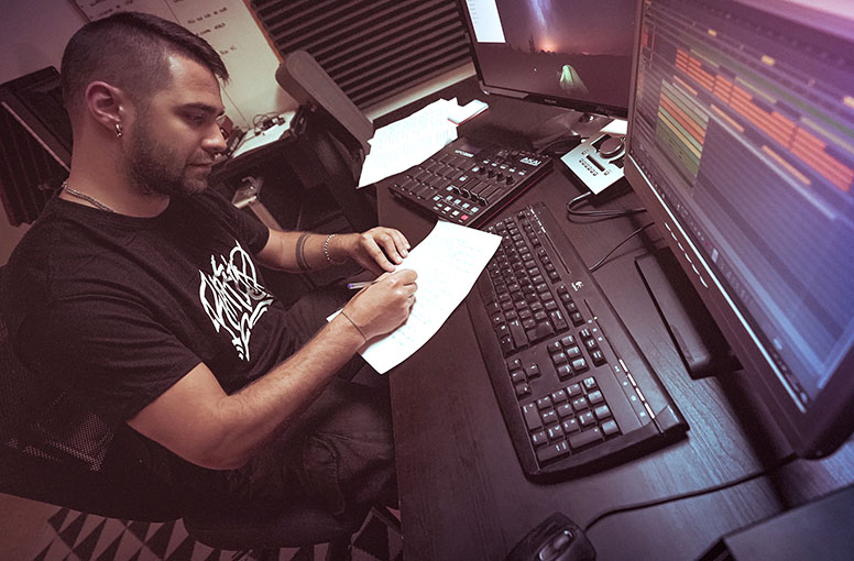 Still Ill (Lágrimas de Sangre) publicará su primer disco en solitario