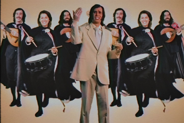 "Artículo Primero" es el nuevo tema de Chaqueta de Chándal