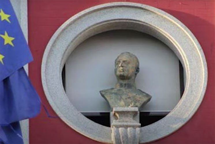 Albert Pla, cuarto episodio de "España de Borbón" y fechas de gira