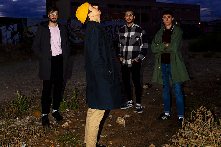 Anabel Lee publican su nuevo single "Cabezas de cartel"