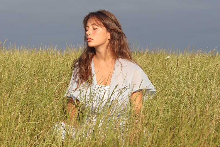 Maren estrena un nuevo adelanto de su próximo disco, "La Estación Espacial de Teruel"