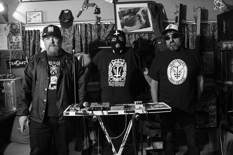 "Sí, es un disco denso pero está compuesto antes de la pandemia"