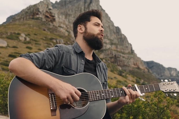 Passenger anuncia cambio de fechas para su gira 2021
