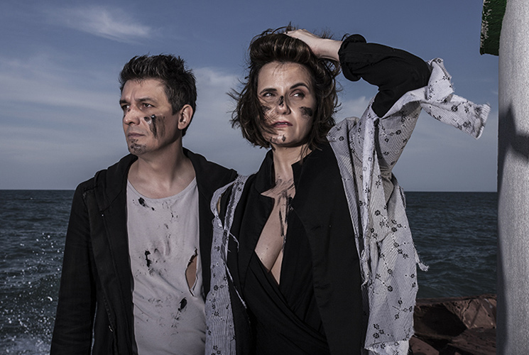 Estrenamos el video de Cándida, de la canción Sirenas