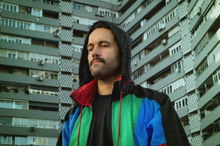 Algora lanza "Solo tengo ojos para ti" junto a Megan Mercury