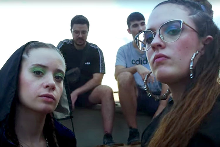 Entrevistamos a JazzWoman y estrenamos el videoclip de "Xe quin fàstic"