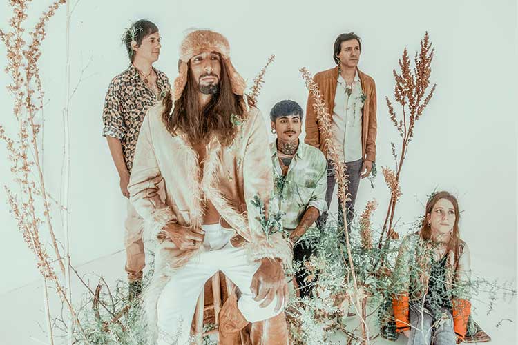 Estrenamos "Crack del XXI" el nuevo single de El Increíble Paso