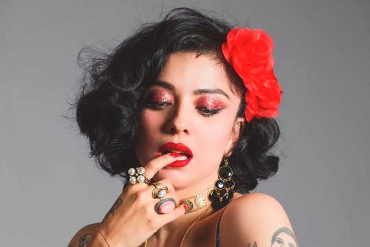 Mon Laferte amplía su gira española hasta las ocho fechas