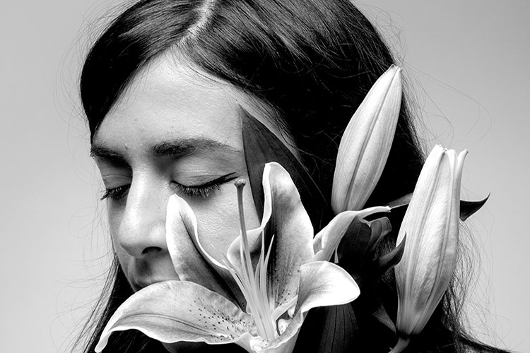 Carla vuelve a la actualidad su single “All I Want Is Here”