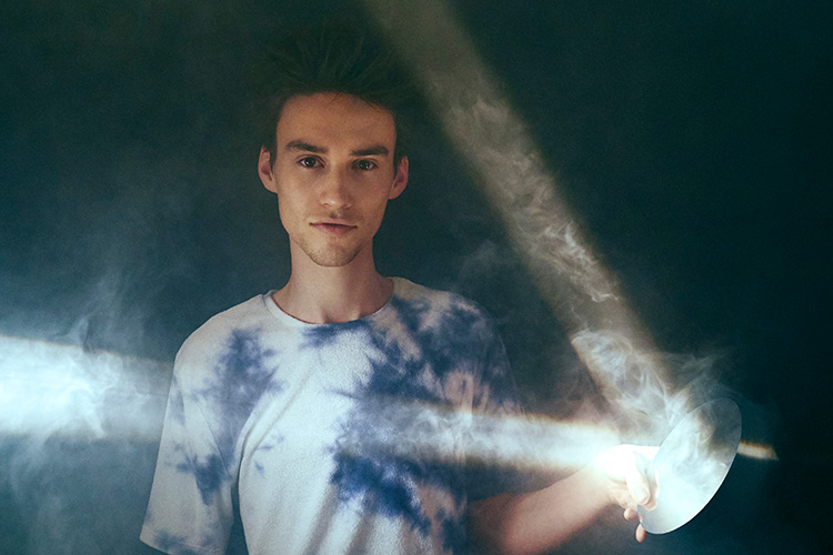 Jacob Collier visitará España en 2022 con su gira "Djesse World Tour"