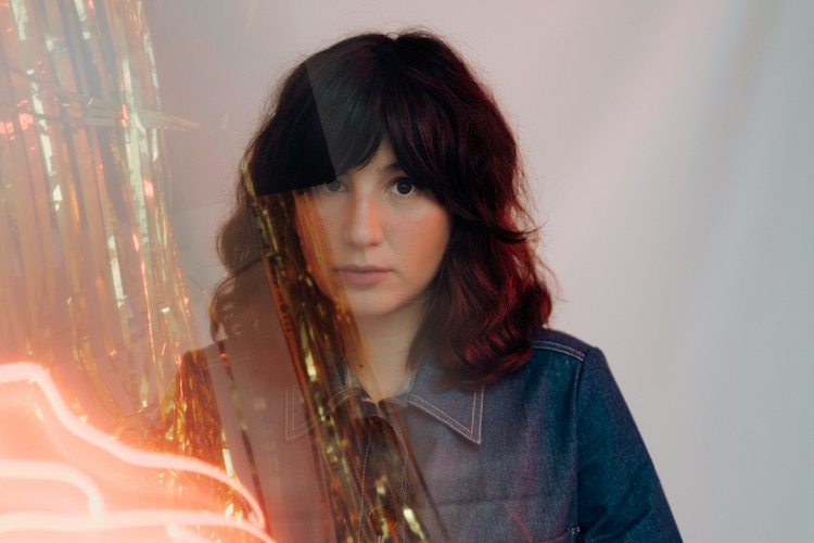 "You're With Me Everywhere I Go", nuevo adelanto de Joana Serrat