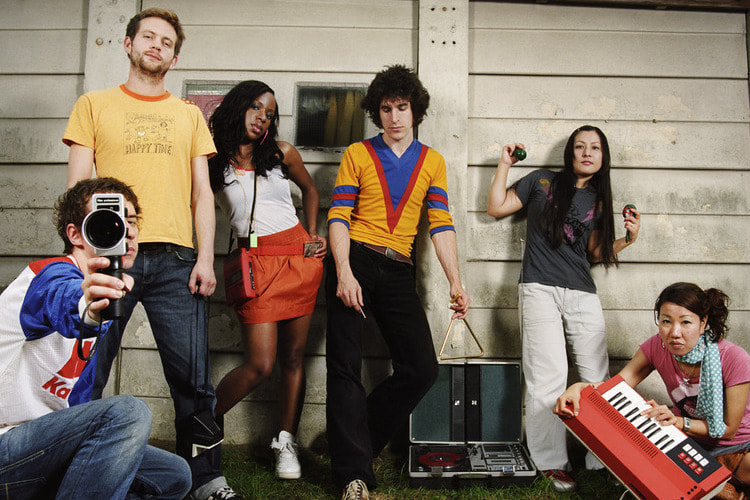 “A Bee Without Sting”, adelanto del nuevo álbum de The Go! Team