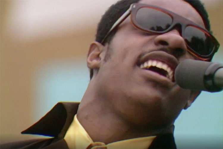 Questlove (The Roots) comparte trailer del documental "Summer Of Soul"