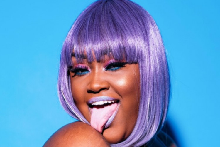 CupcakKe se inspira en Michael Jackson en la sexual "Moonwalk"