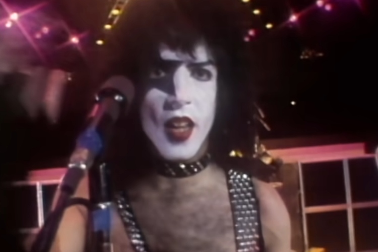 Kiss publicarán una serie de directos que se inaugura con "Tokyo 2001"