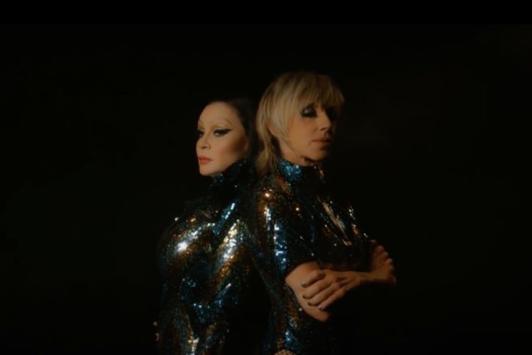 Óscar Ferrer (Varry Brava) firma la colaboración entre Ana Torroja y Alaska