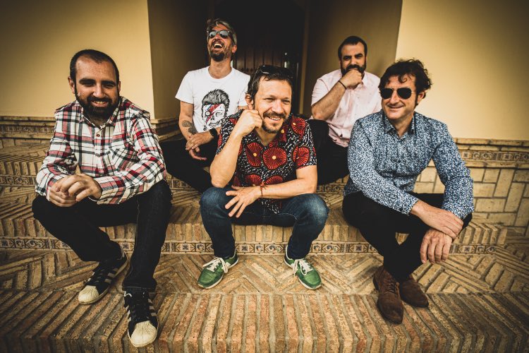 Neon Vampire estrena con nosotros el videoclip de "Lorraine",  adelanto del nuevo disco