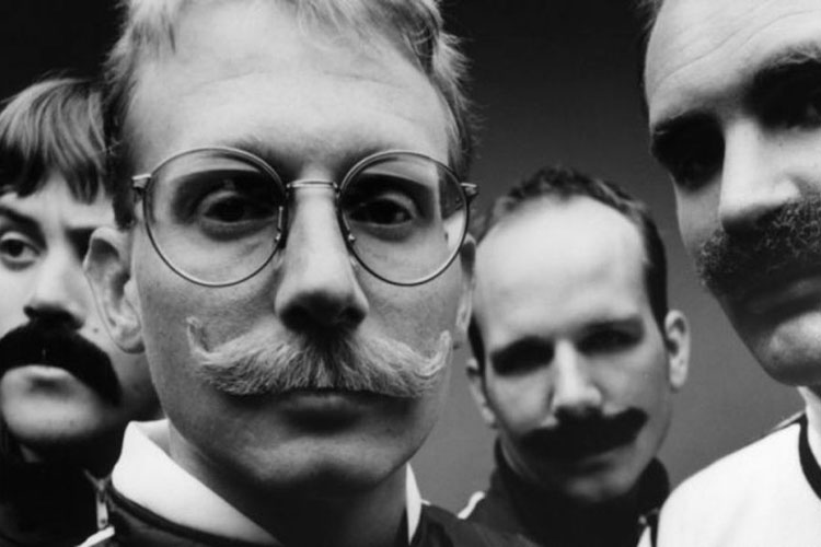 Muere  Bryan St. Pere, batería de la banda de rock alternativo Hum