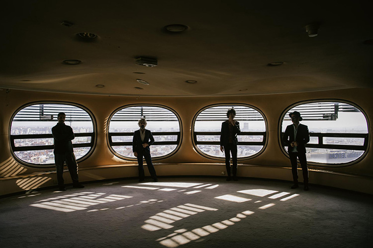 Salen a la venta las entradas de los primeros conciertos de León Benavente con "ERA"