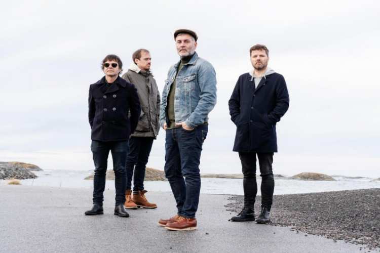 La Habitación Roja firman una oda a la resistencia con "Hasta el fin"