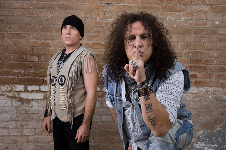 “En el 90 se cargaron la cultura rock de este país”