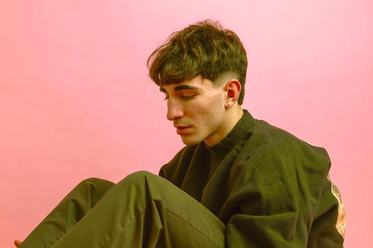 Estreno: "Rolling Stones", el videoclip de avance de Rally Ray