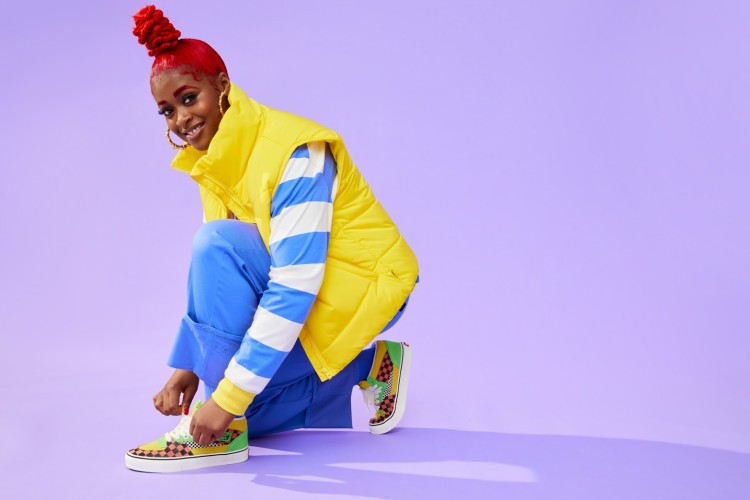 La rapera Tierra Whack firma una nueva colección de ropa para Vans