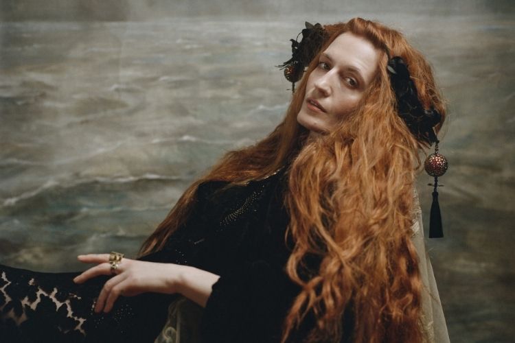 Florence + The Machine presenta su nuevo single “Heaven Is Here”