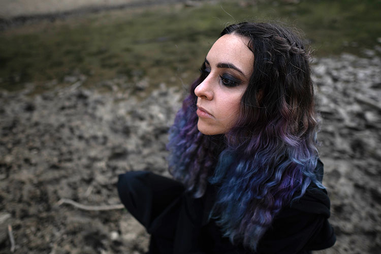 Escucha el single de debut de The Slaughter Daughter