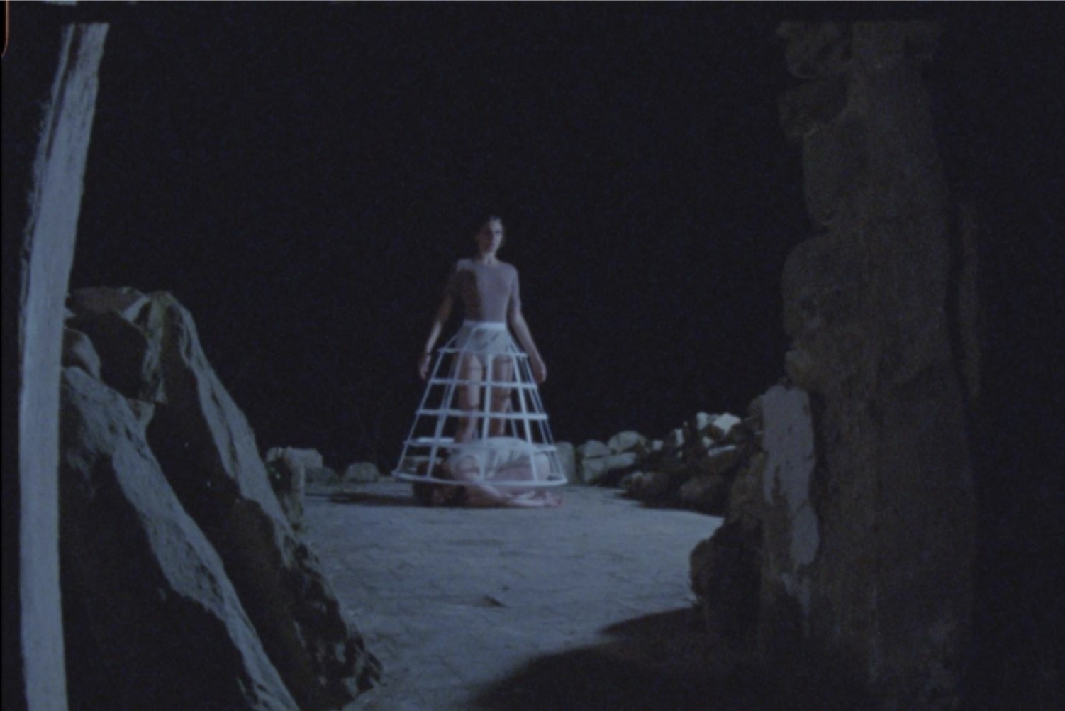 Estreno: “Sacerdotes y diamantes", adelanto del debut de Selma Bruna