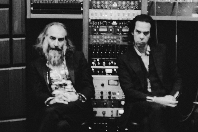 Nick Cave y Warren Ellis vuelven a colaborar en un disco de salmos