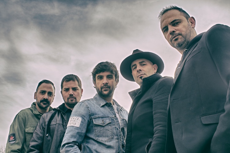 Estrenamos “Recuerdos de anoche” de los leoneses Polaroids