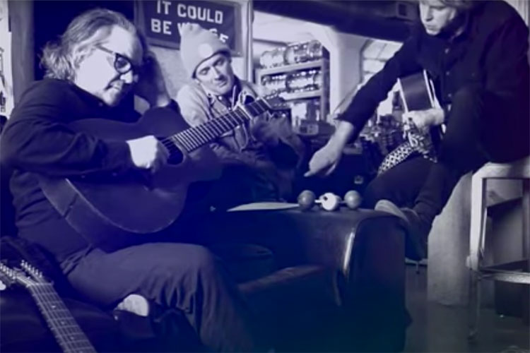 Wilco anticipan un segundo single de “Cruel Country”