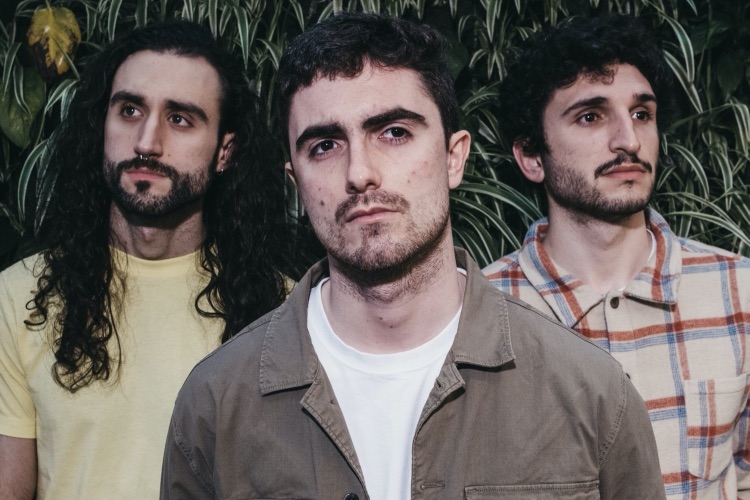 “Aukera paregabea izan daiteke euskal eszena berri bati hasiera emateko”