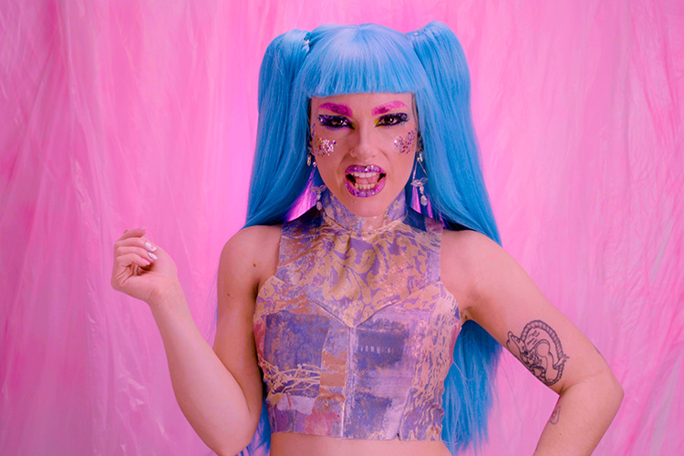 Lil Barby lanza “Big Bang”, tercer adelanto de su próximo EP “Xposición”