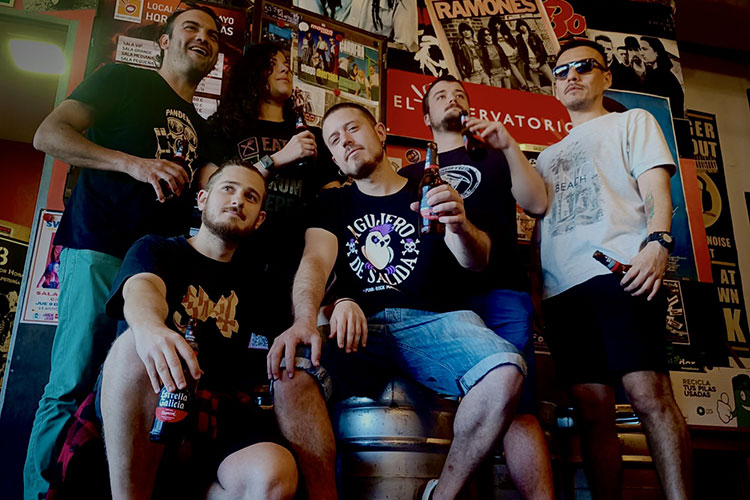 Estrenamos el videoclip de “Entre llamas” de los madrileños Entretiempo